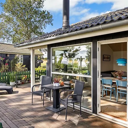 Harthwik - 10m From The Sea By Interhome *